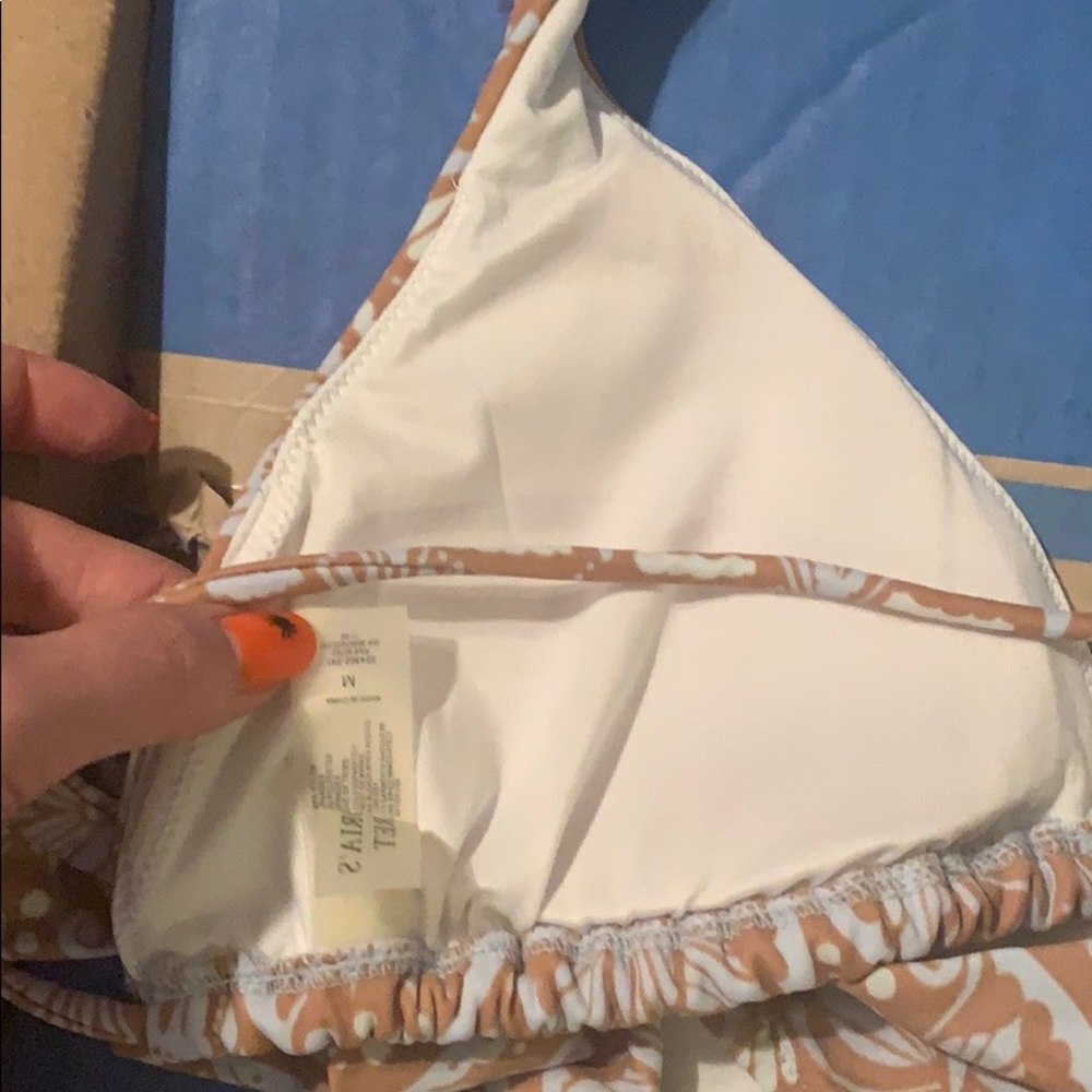 Victoria’s Secret bikini Medium - Picture 3 of 3